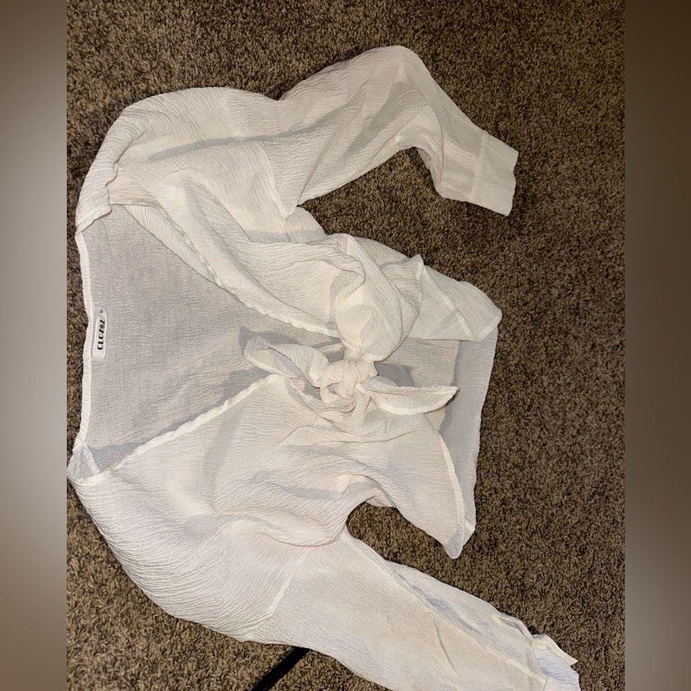 Light plain cover up top